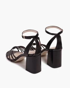 Sandalia Vittorina Petite Negro -Lady Pipa 14 4