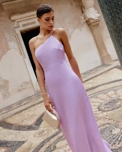 Pendientes Satya Dorado De Tiahra -Lady Pipa 1H8A9135 a4acad15 411d 41c7 8315 03fc2e037be2