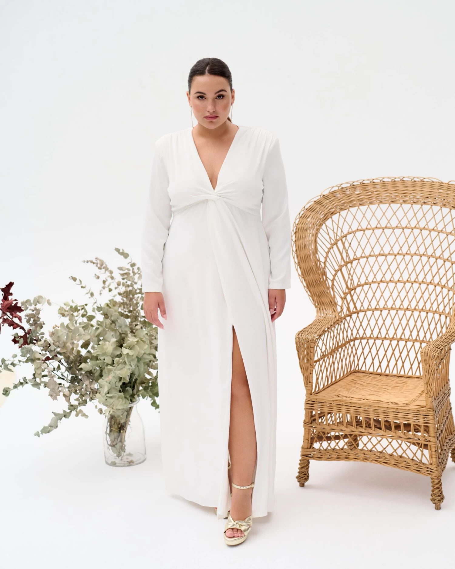 Vestido Gabriela Blanco 11 Vestido Gabriela Blanco - Imagen 9