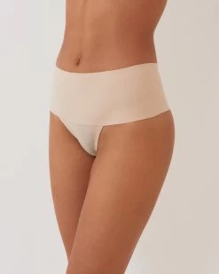 Tanga Invisible Moldeador Nude De SPANX -Lady Pipa 2023 02 28 5017