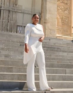 Pantalón Violeta Blanco 21 Pantalón Violeta Blanco -Lady Pipa Correccion 2023 08 29 0207 21559f7e baf7 4519 a08d 9109473d0266