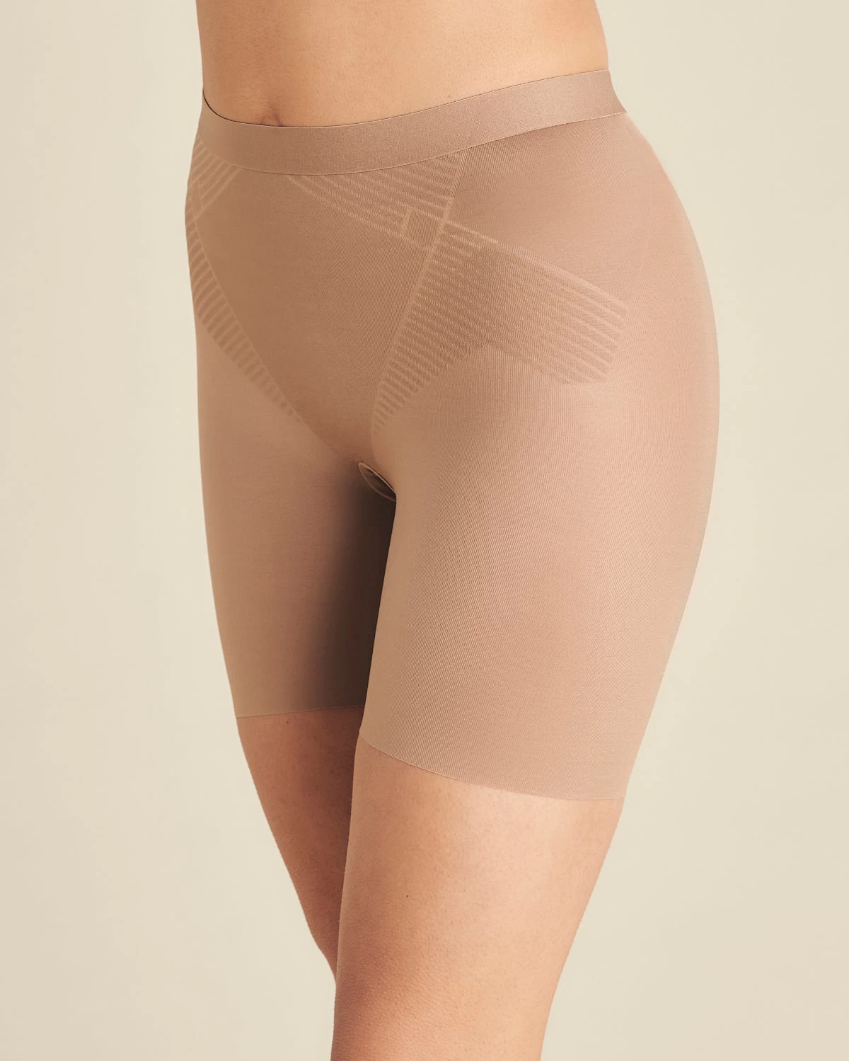 Pantalón Reductor Corto Praliné De SPANX 4 Pantalón Reductor Corto Praliné De SPANX - Imagen 2