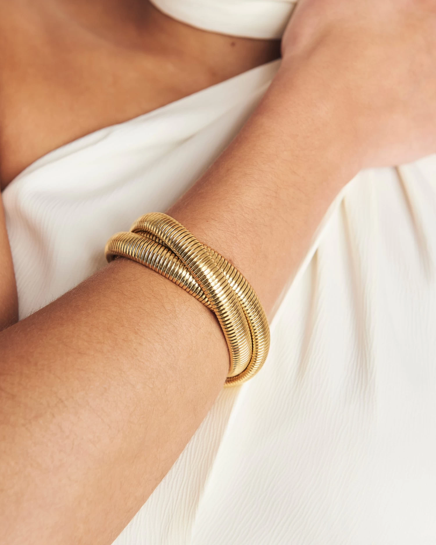 Pulsera Triple Dorado 4 Pulsera Triple Dorado - Imagen 2