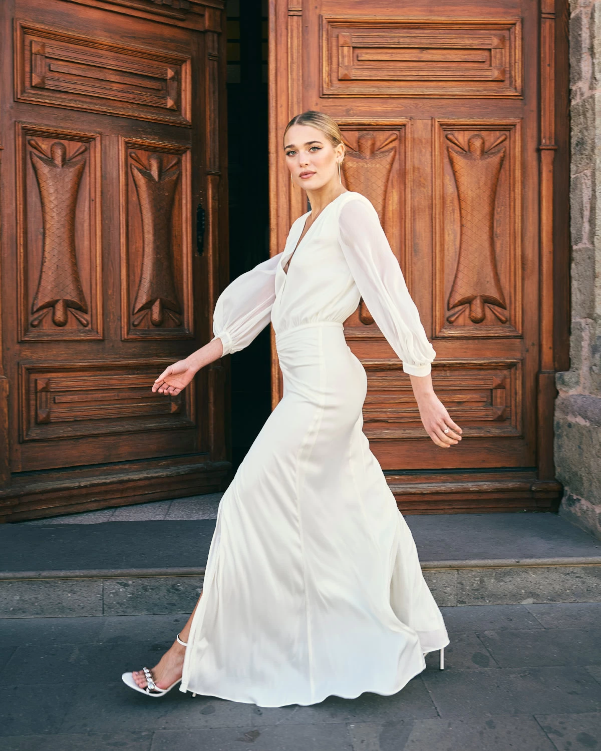 Vestido Idina Marfil 4 Vestido Idina Marfil - Imagen 2