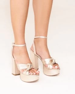 Sandalia Greta Block Dorado -Lady Pipa WEB LOOK19 2027