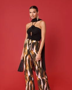 Top Zahara Negro -Lady Pipa WEB LOOK4 460 f00e0ee2 c0c9 481d b8c4 ea7600e39fa3